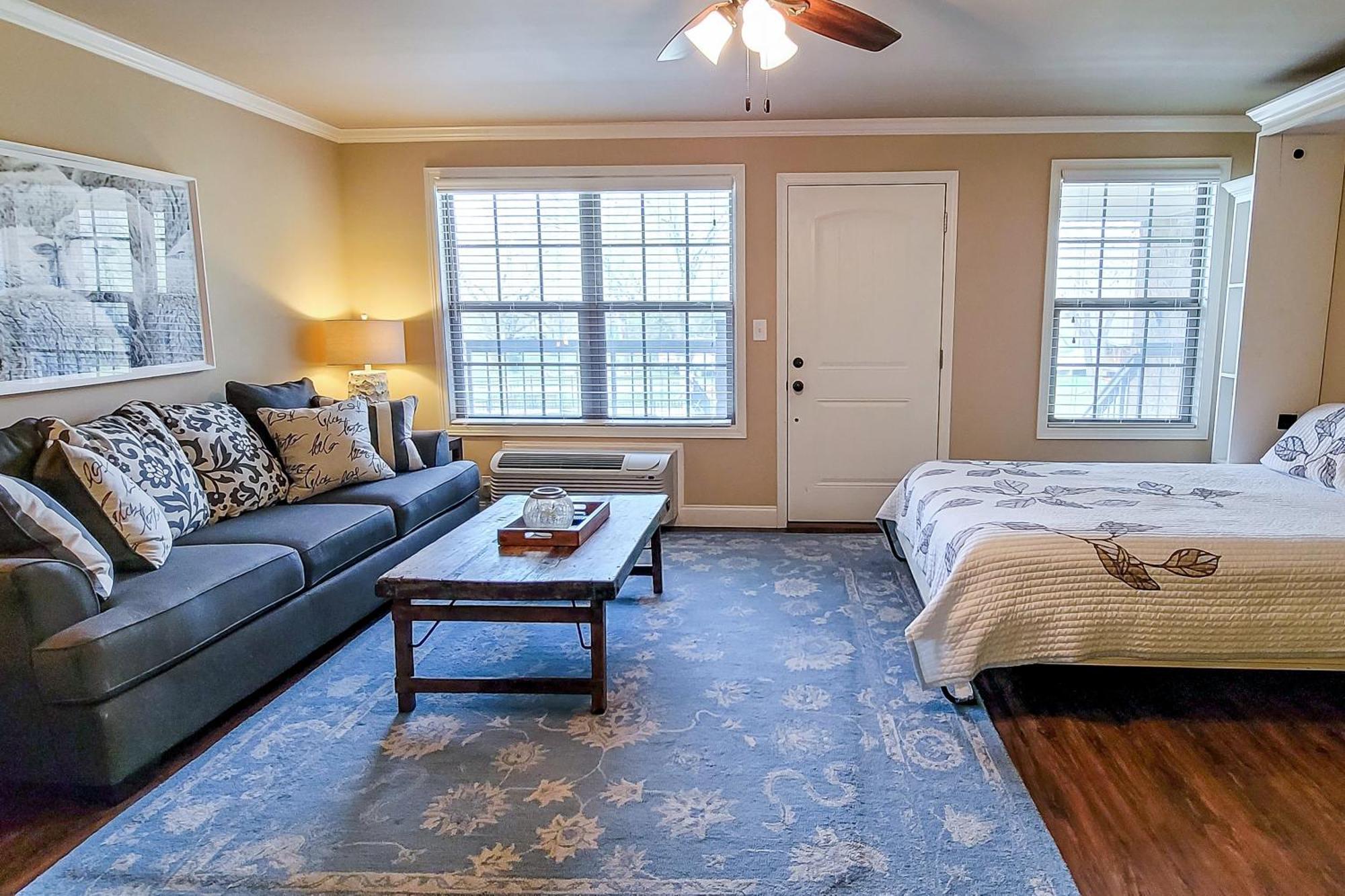 Little River Loft & Riverfront Gem Townsend Rum bild