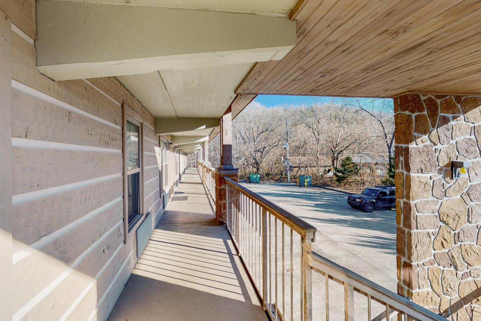 Little River Loft & Riverfront Gem Townsend Exteriör bild